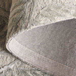Safavieh Soho Hand Tufted Botanical Leaf Runner Rug in Viscose Wool Blend for Hallways 6'-0" x 9'-0" SOH179Y-6