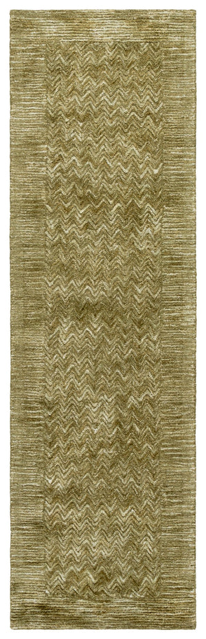 Safavieh Soho Hand‑Tufted Green Chevron Rug — Lustrous Viscose‑Wool Blend, Soft Plush Feel, Artisan Craftsmanship 6'-0" x 9'-0" SOH181Y-6