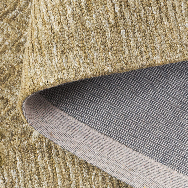 Safavieh Soho Hand-Tufted Green Chevron Rug — Luxurious 3/8" Pile, Viscose-Wool Blend, Modern Timeless Style 3'-0" x 5'-0" SOH181Y-3