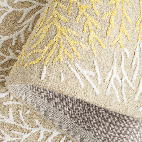 Safavieh Soho 257 SOH257 Hand Tufted Floral Rug Beige / Yellow SOH257D-5