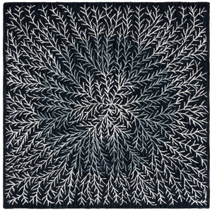 Safavieh Soho 257 Hand Tufted Floral Rug Black / Ivory 6' x 6' Square
