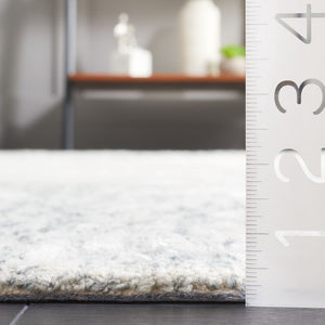 Safavieh Soho Hand-Tufted Wool Viscose Runner Rug Abstract Grey Ivory for Hallway or Bedroom 6'-0" x 6'-0" SOH275F-6SQ