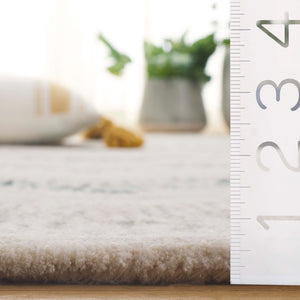 Safavieh Soho Modern Hand-tufted Area Rug - Elegant Blend Of Soft Tones For Sophisticated Home Décor Ivory ,Grey 45% Wool,45% Viscose,10% Cotton Soh658a-4