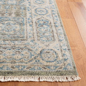 Safavieh Samarkand Handcrafted Wool Area Rug With Timeless Medallion Design For Elegant Home Decor Light Blue ,Ivory Wool Srk167l-8
