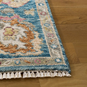 Safavieh Samarkand Hand-Knotted Wool-Cotton Area Rug — Traditional Blue & Ivory Floral Design, Durable Elegance 6'-0" x 9'-0" SRK402M-6