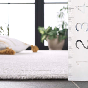 Safavieh Stella Elegant Ivory Area Rug - Timeless Design For Indoor And Outdoor Spaces, Easy Maintenance Ivory Polypropylene Pile Sta100b-7sq