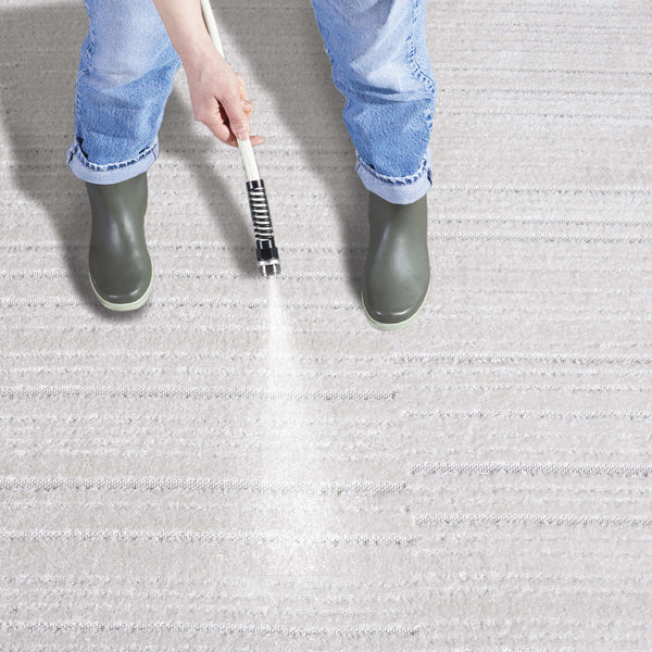 Safavieh Stella Elegant Ivory Area Rug - Timeless Design For Indoor And Outdoor Spaces, Easy Maintenance Ivory Polypropylene Pile Sta100b-7sq