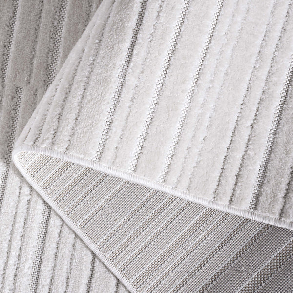 Safavieh Stella Elegant Ivory Area Rug - Timeless Design For Indoor And Outdoor Spaces, Easy Maintenance Ivory Polypropylene Pile Sta100b-7sq