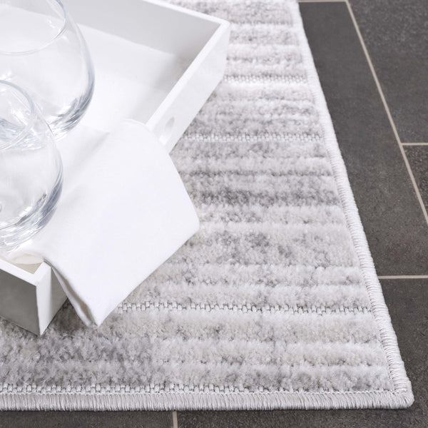 Safavieh Stella Elegant Area Rug Collection In Stylish Ivory And Grey – Perfect For Home Décor And Comfort Ivory ,Grey Polypropylene Pile Sta101b-7r