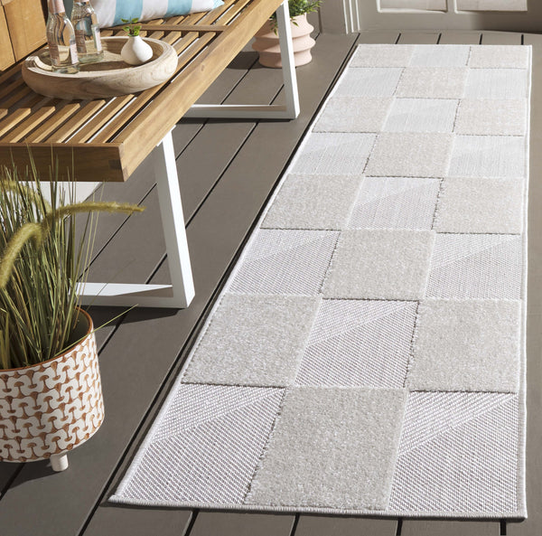 Safavieh Stella Luxurious Area Rug - Elegant Polypropylene Pile For Stylish Home Décor And Comfort Ivory Polypropylene Pile Sta102b-28