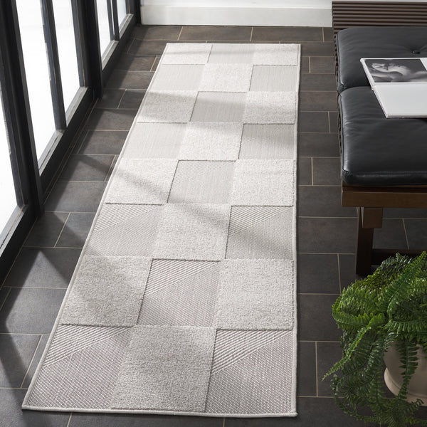 Safavieh Stella Luxurious Area Rug - Elegant Polypropylene Pile For Stylish Home Décor And Comfort Ivory Polypropylene Pile Sta102b-28