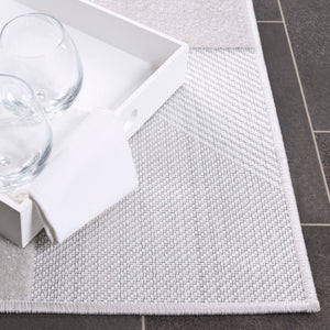 Safavieh Stella Luxurious Area Rug - Elegant Polypropylene Pile For Stylish Home Décor And Comfort Ivory Polypropylene Pile Sta102b-28