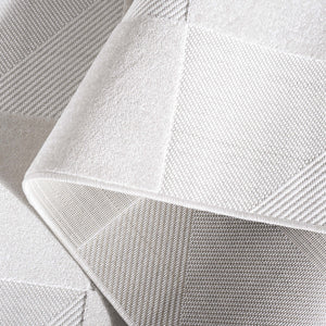 Safavieh Stella Luxurious Area Rug - Elegant Polypropylene Pile For Stylish Home Décor And Comfort Ivory Polypropylene Pile Sta102b-28