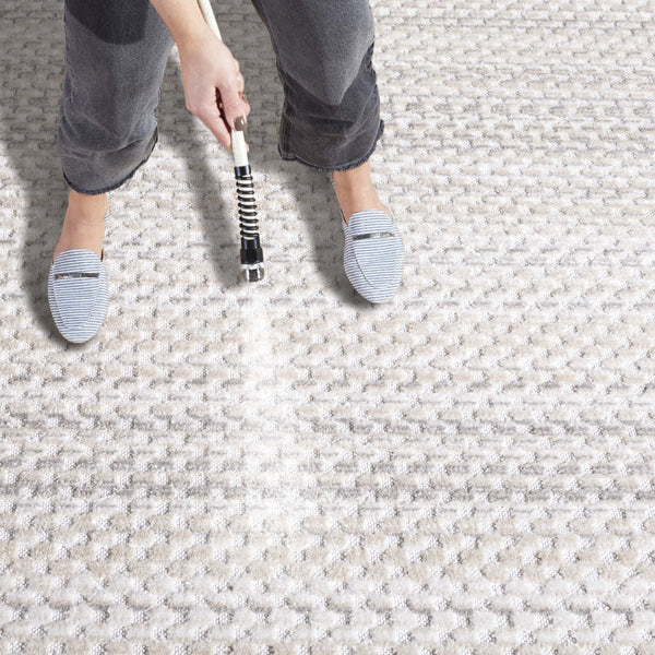 Safavieh Stella Collection Plush Area Rug - Stylish Polypropylene Design For Modern Living Spaces Beige ,Grey Polypropylene Pile Sta103b-8