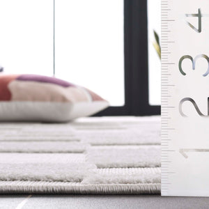 Safavieh Stella Luxurious Polypropylene Rug - Elegant Design For Cozy Spaces, Perfect For Any Room Decor Ivory Polypropylene Pile Sta104b-9