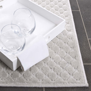 Safavieh Stella Elegant Geometric Area Rug - Timeless Design For Indoor & Outdoor Décor, Durable & Stylish Ivory Polypropylene Pile Sta106b-28