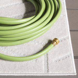 Safavieh Stella Luxurious Area Rug - Soft Polypropylene Pile For Elegant Home Décor And Comfort Ivory Polypropylene Pile Sta107b-8