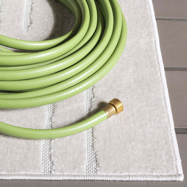 Safavieh Stella Plush Area Rug - Elegant Power-loomed Design For Indoor/Outdoor Use, Easy Maintenance & Comfort Ivory Polypropylene Pile Sta110b-28