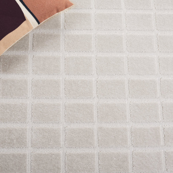 Safavieh Stella Luxurious Polypropylene Area Rug - Elegant Design For Stylish Home Decor And Comfort Ivory Polypropylene Pile Sta114a-8