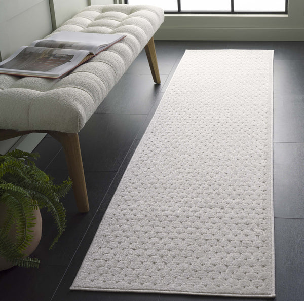 Safavieh Stella Elegant Polypropylene Runner Rug – Stylish Home Decor For Any Room, Perfect For Modern Spaces Ivory Polypropylene Pile Sta142a-4