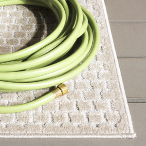 Safavieh Stella Elegant Polypropylene Runner Rug – Stylish Home Decor For Any Room, Perfect For Modern Spaces Beige Polypropylene Pile Sta142b-9