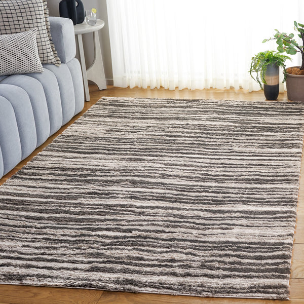 Safavieh Seattle Shag Area Rug - Luxurious Softness, Stylish Design For Cozy Living Spaces And Comfort Ivory ,Grey Polyester Ste908f-7r