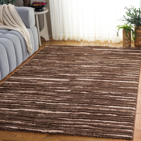 Safavieh Seattle Shag Area Rug - Luxurious Softness, Stylish Design For Cozy Living Spaces And Comfort Brown ,Ivory Polyester Ste908t-7r