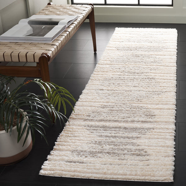 Safavieh Seattle Shag Area Rug - Luxurious Polyester Texture In Elegant Neutral Tones For Any Room Decor Ivory ,Grey Polyester Ste911f-7sq