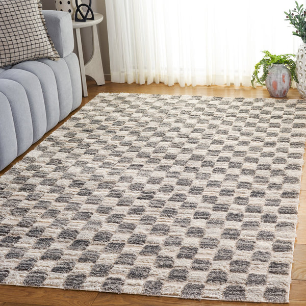 Safavieh Seattle Shag Area Rug - Luxurious Polyester Design In Elegant Ivory And Grey For Modern Spaces Ivory ,Grey Polyester Ste921f-28