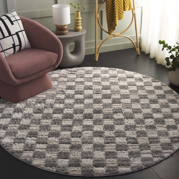 Safavieh Seattle Shag Area Rug - Luxurious Polyester Design In Elegant Ivory And Grey For Modern Spaces Ivory ,Grey Polyester Ste921f-28