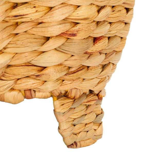 Safavieh Auroris Llama-Shaped Woven Basket - Eco-Friendly Water Hyacinth Storage For Playful Spaces & Decor STG1813A