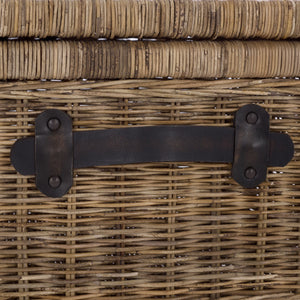 Safavieh Sanaki Natural Rattan Storage Bin With Wheels – Stylish, Functional Space Saver For Any Room Decor Natural Rattan,Wooden & Brass Wheels Stg5400a