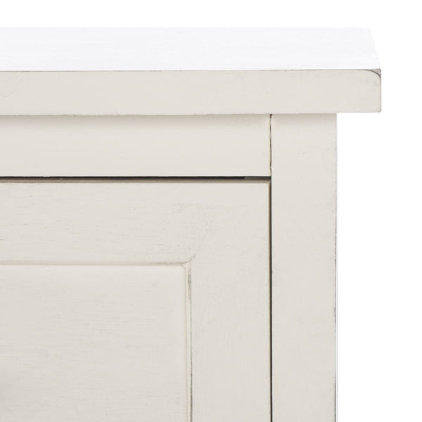 Safavieh Briar 6-Drawer Storage Chest - Farmhouse Style Organizer For Bedroom, Entryway & Closet Solutions Distressed White Frame / Greige Drawers STG5701A