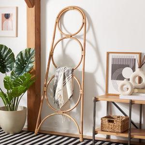 Safavieh Kino Three-Tier Towel Hanger - Stylish Rattan Storage For Towels, Throws, And Scarves In Any Room Honey Brown Wash STG6501C