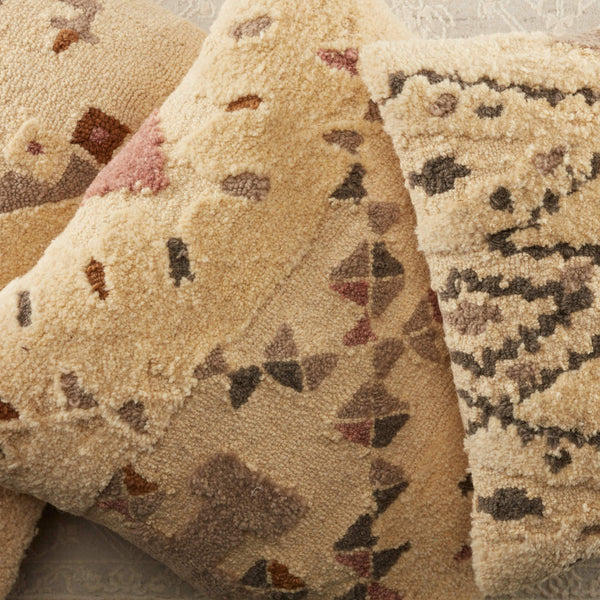 Jaipur Living Vibe by Jaipur Living Meja Tribal Wool Woven Throw Pillow Earthy Nomadic Accent Poly Fill PLW103667
