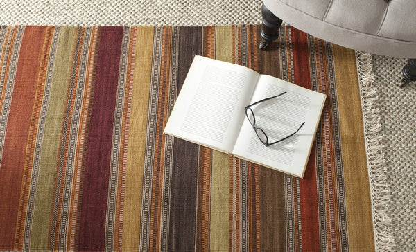 Stk315 Luxurious Hand Woven Wool and Cotton Rug from India - Perfect for Cozy Home Décor