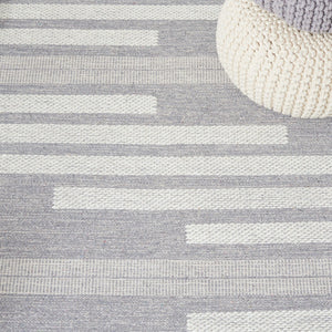 Striped Kilim Rug - Hand Woven Artistry in 90% Cotton & 10% Wool for a Stylish Contemporary Space