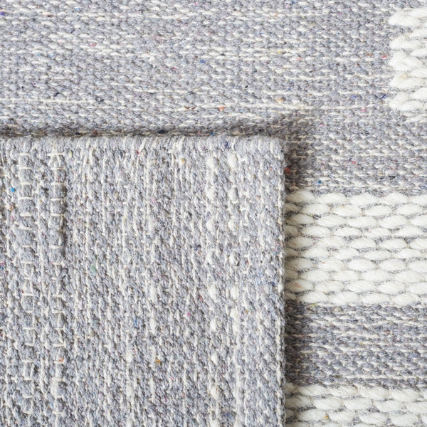 Striped Kilim Rug - Hand Woven Artistry in 90% Cotton & 10% Wool for a Stylish Contemporary Space