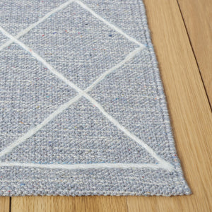 Striped Kilim 507 Hand Woven Cotton & Wool Rug - Stylish Contemporary Design for Any Space