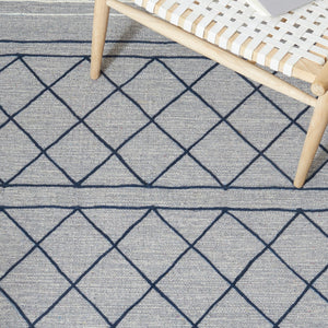 Striped Kilim 507 Hand Woven Cotton & Wool Rug - Stylish Contemporary Design for Any Space