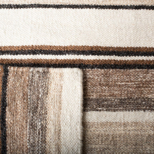 Striped Kilim 601 Hand Loomed Wool and Cotton Rug - Contemporary Style for Elegant Home Décor