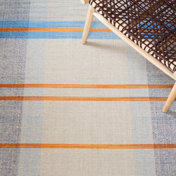 Striped Kilim 701 Flat Weave Rug - Luxurious Wool Blend for Contemporary Home Décor and Style