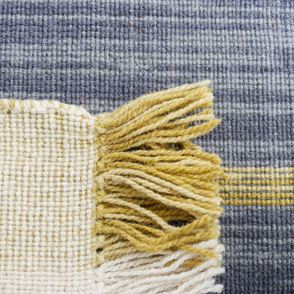 Striped Kilim 706 Contemporary Flat Weave Rug in Luxurious Wool and Cotton Blend for Stylish Spaces