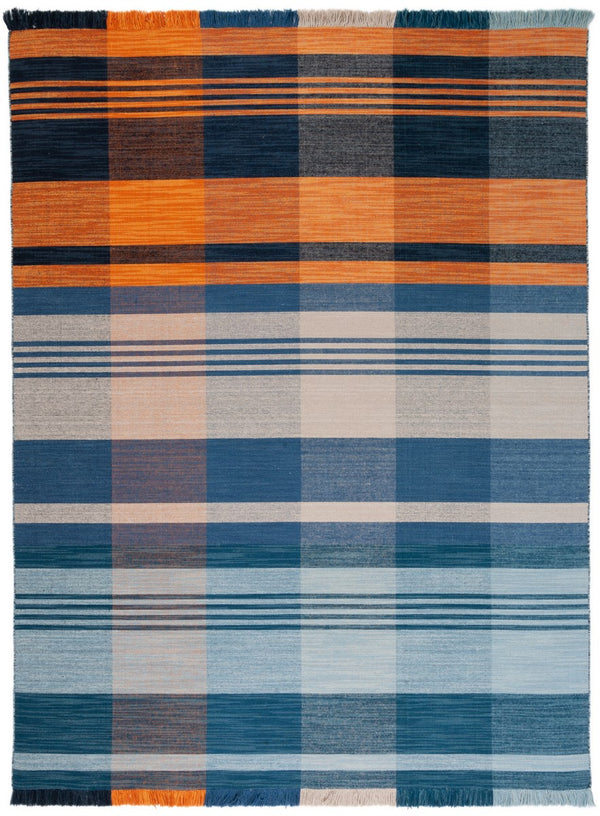 Striped Kilim Rug - Elegant Flat Weave Design Crafted from 95% Wool for Modern Home Décor Style