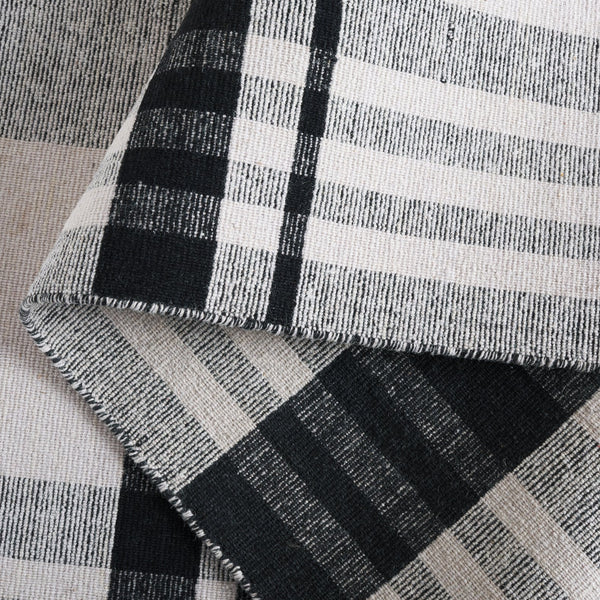 Safavieh Striped Handloom Kilim Rug In Black & Light Blush — Low‑Profile Wool-Cotton Durrie, Modern Texture 6'-0" x 9'-0" STK902U-6