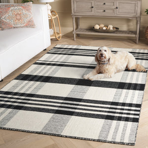 Safavieh Striped Handloom Kilim Runner In Black & Ivory Plaid — Durable Wool-Cotton Flatweave For Hallways 2'-3" x 8'-0" STK902Z-28
