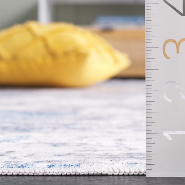 Safavieh Santa Monica 346 Power Loomed Contemporary Rug STM346A-8