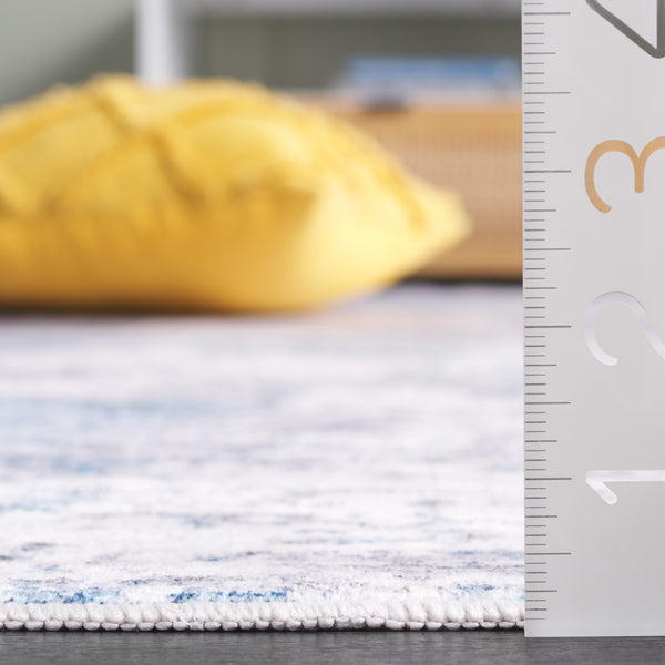 Safavieh Santa Monica 346 Power Loomed Contemporary Rug STM346A-5