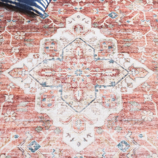 Safavieh Santa Monica 556 Power Loomed Traditional Rug STM556Q-5