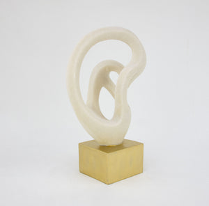 Zeugma Stone Sculpture With Elegant White Stone Finish And Gold Base - Perfect Decorative Accent Piece!   Cf1240080-x602